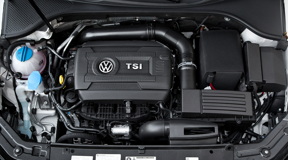 Двигатель пассат б6 1.8. Фольксваген Пассат б7 двигатель. Volkswagen Passat b6 TDI моторы. Passat b7 Diesel Motor. Volkswagen Passat b7 двигатель.
