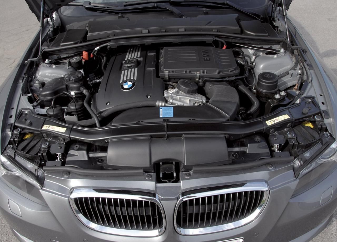 Замена охлаждающей жидкости BMW 3 Е90Е91Е92Е93